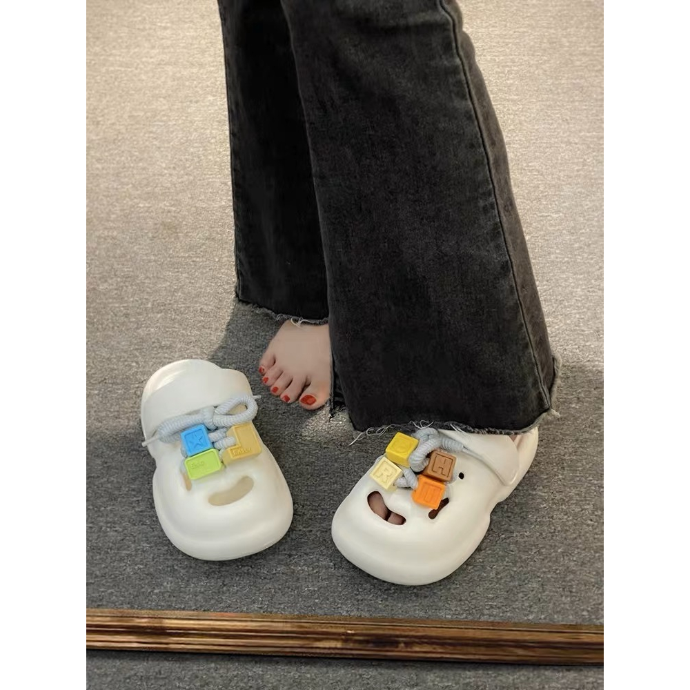 Dép Sandal Đế Bằng Mềm Mại Thoải Mái Phong Cách Hàn Quốc