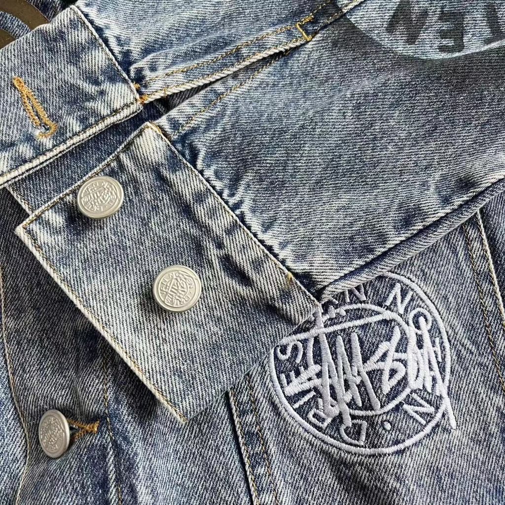 Stussy Áo Khoác denim Dáng Rộng Họa Tiết graffiti Vẽ Tay 8 Màu Đen Thời Trang Thu Đông Cho Cặp Đôi