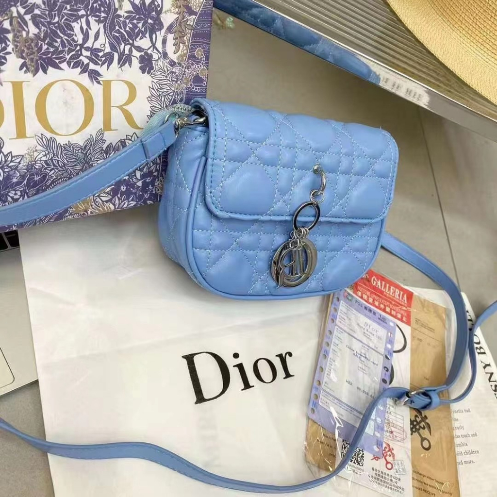 Dio Túi Đeo Chéo Phong Cách Mới Năm 2023