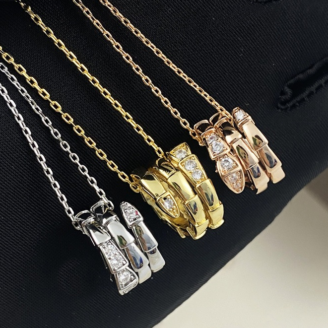 Vòng cổ Xương Rắn Đính Đá Phong Cách Châu Âu