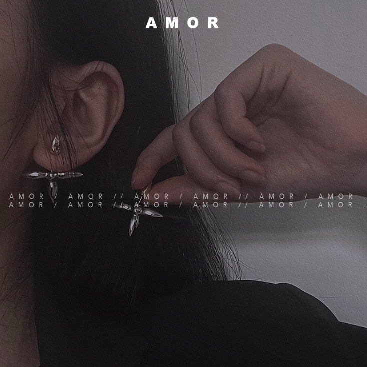 Bông Tai Hình Cỏ Bốn Lá Xinh Xắn Dành Cho Nữ