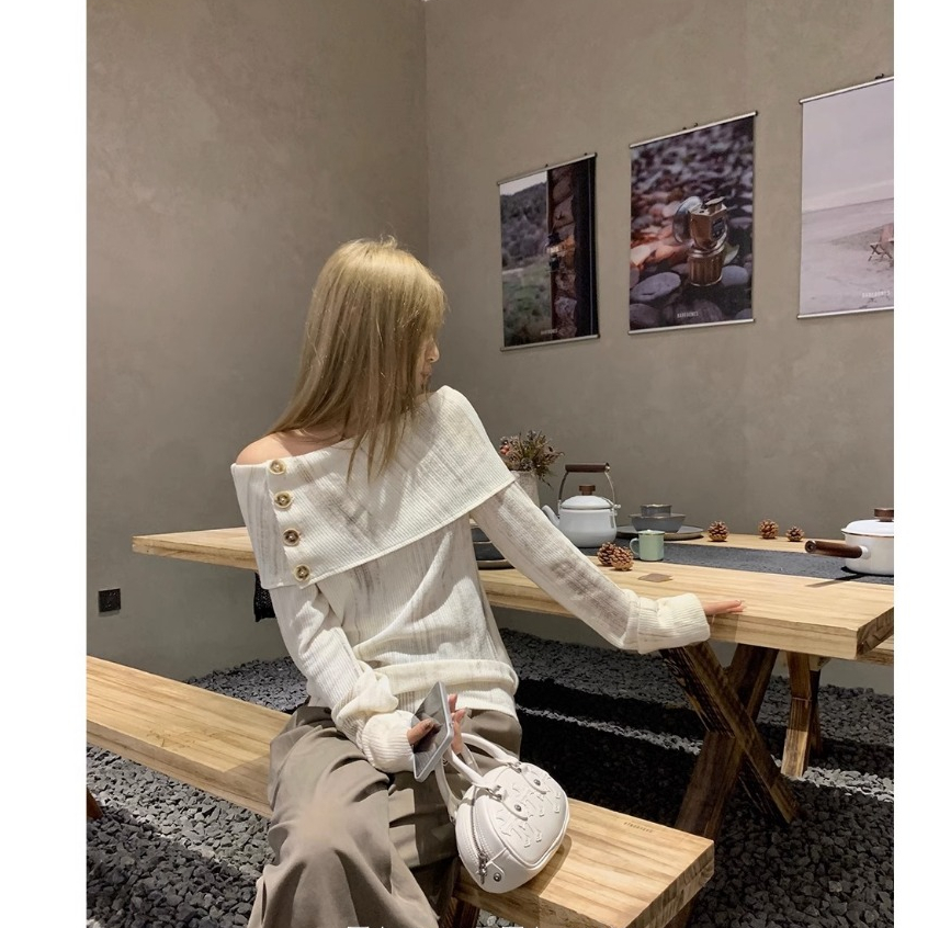 Áo Thun Nữ Lệch Vai Phong Cách Hàn Quốc Thời Trang 2023