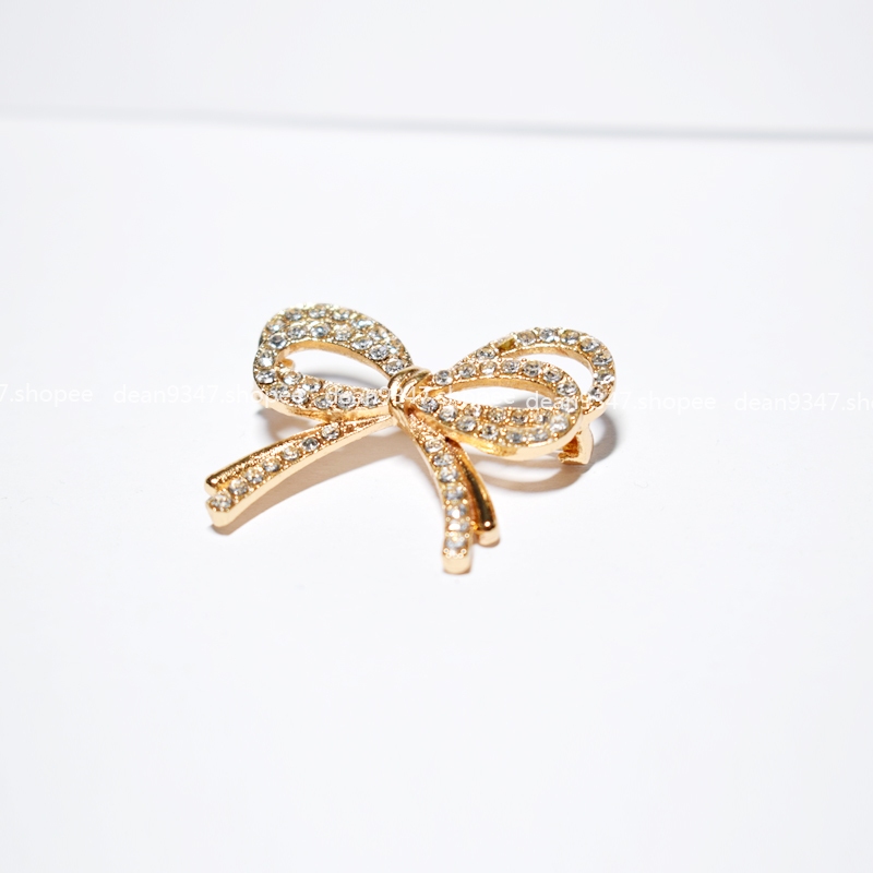 Ghim Cài Áo Hình Nơ Cao Cấp Chống Chói Chuyên Dụng