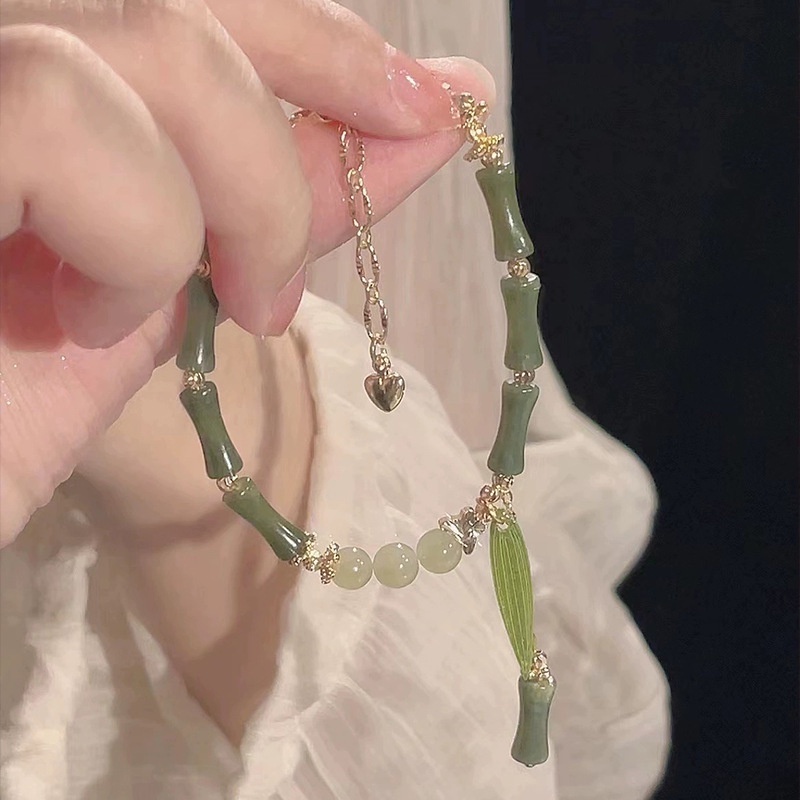Miua🔮Dễ thương bướm chuông vòng tay cô gái thời trang ngọc vòng tay món quà người bạn tốt nhất