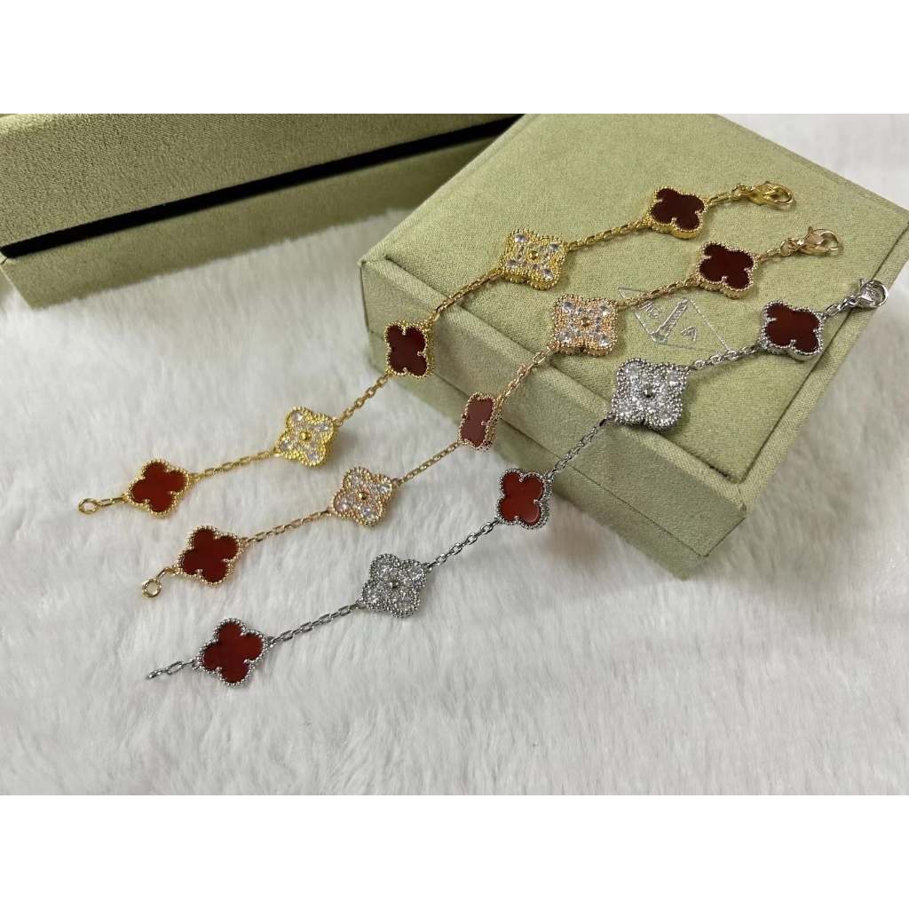Vòng Tay vca van cleef & arpels Năm Cánh Hoa Màu Hồng