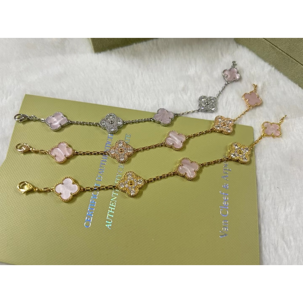 Vòng Tay vca van cleef & arpels Năm Cánh Hoa Màu Hồng