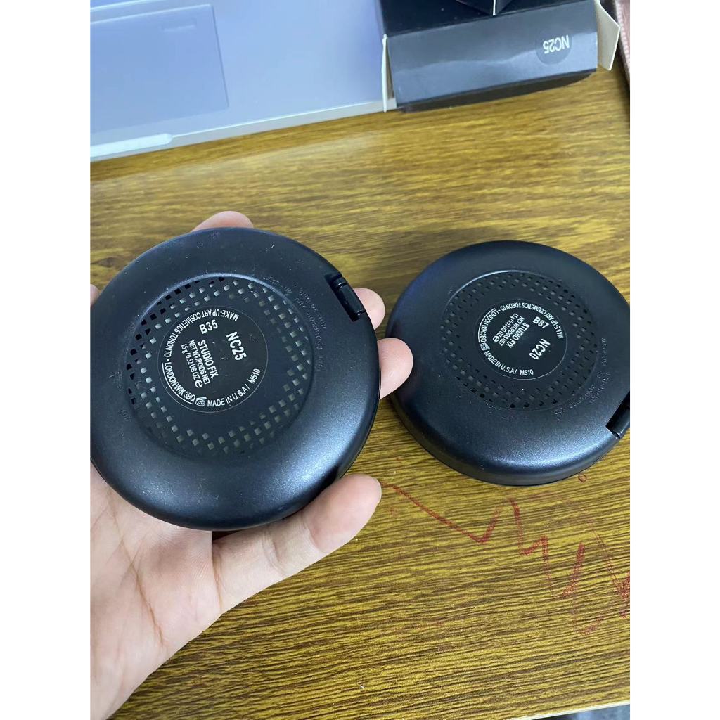 MAC STUDIO FIX Custom Soft Mist Powder Powder Wet and Dry Powder Concealer Oil Control 15g Phấn Che Khuyết Điểm 15g Giúp Kiềm Dầu Cao Cấp