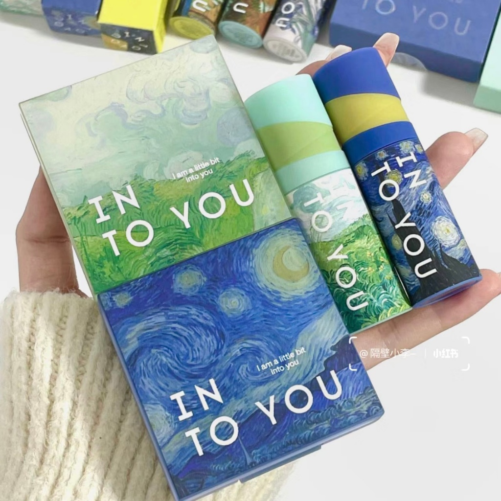 Into YOU x Bùn Tạo Khối Màu Môi & Má Hồng Du Lịch