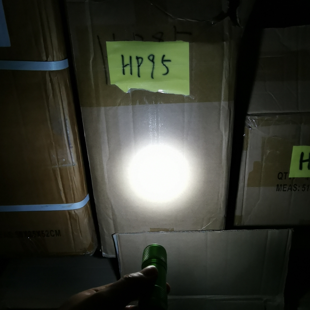 Alonefire Ba Lô Câu Cá / Leo Núi mini Gắn Đèn led 9 Bóng Cho Nữ