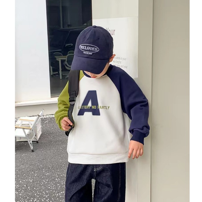 Áo Nỉ Dài Tay Form Rộng Thời Trang Năng Động Cho Bé Trai