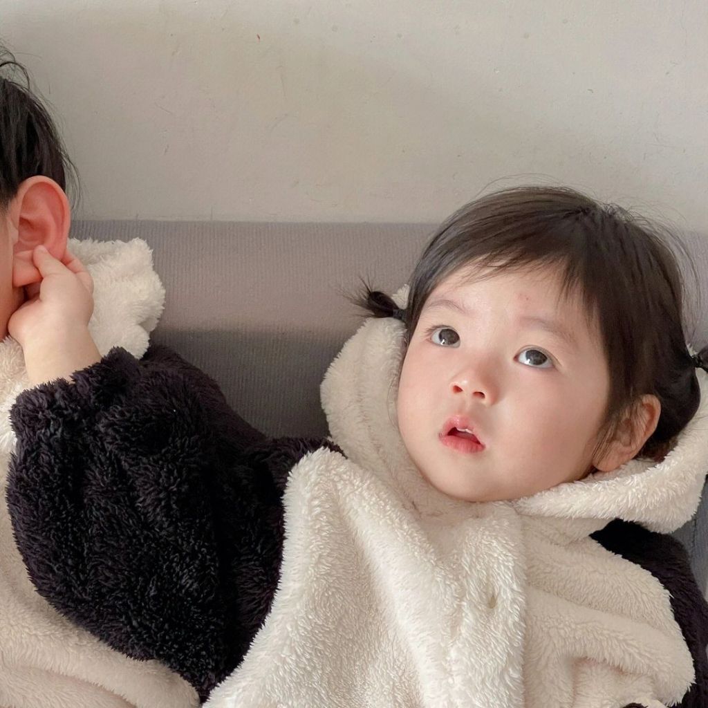 Bộ Đồ Liền Hình Gấu Trúc Xinh Xắn Cho Bé