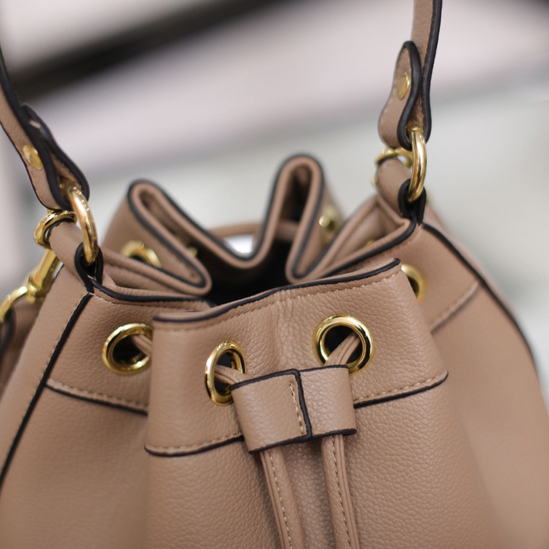 Túi Xách Đeo Vai Thời Trang Mùa Thu 2022 Chất Lượng Cao Cho Nữ