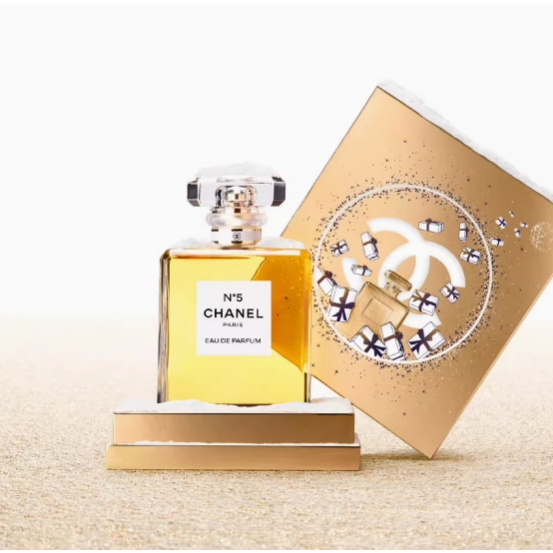 Đèn Trần Nhà Màu Vàng / Vàng Chất Lượng Cao ° 5 Nước Hoa  N5 Nữ 50ml