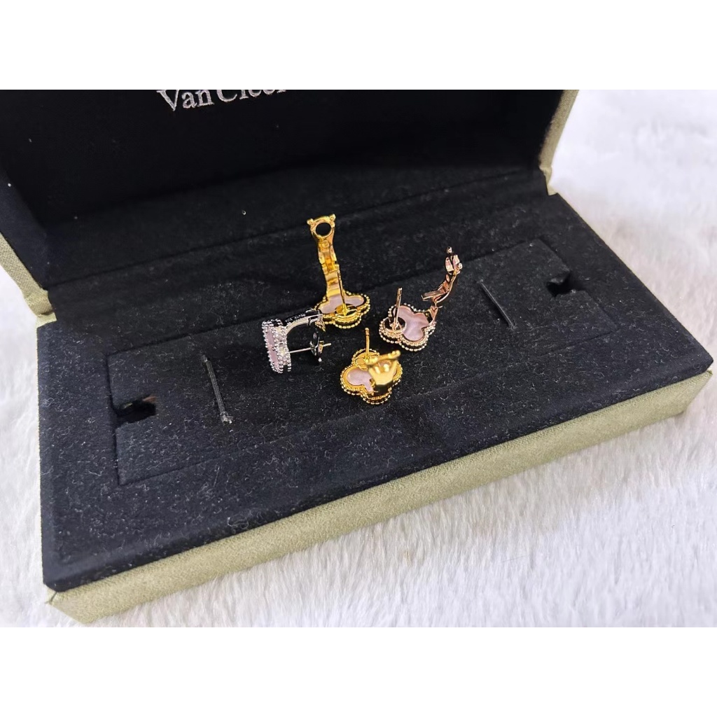 Bông Tai vca van cleef & arpels Màu Đỏ Trung Bình