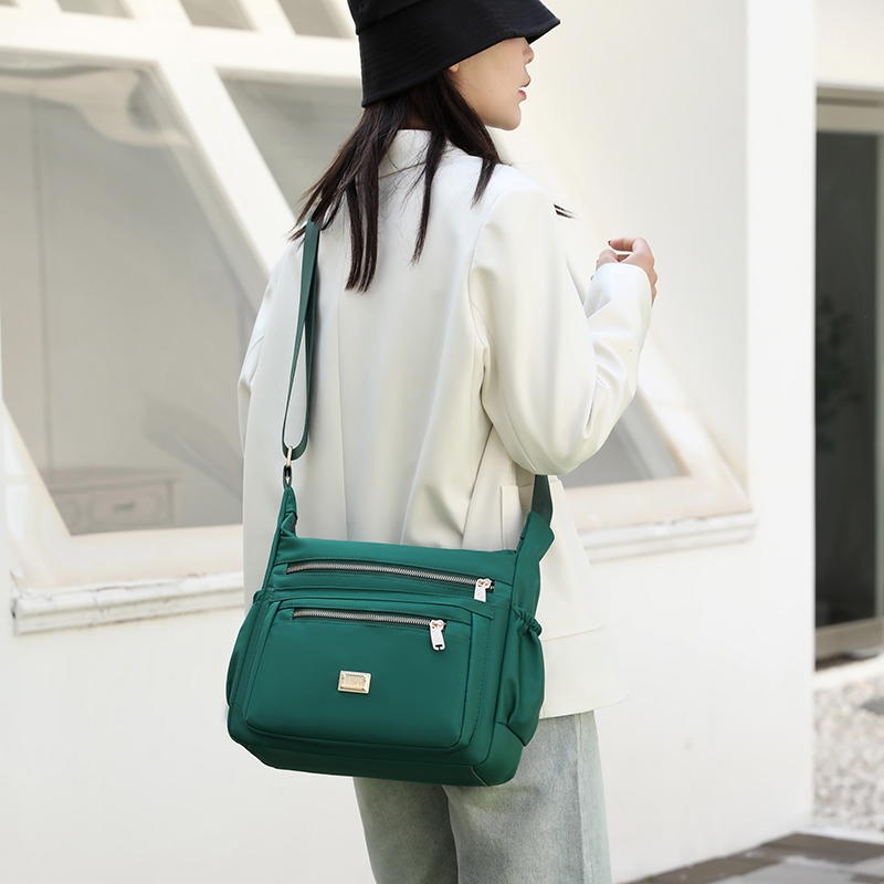 Túi Xách nylon Nhiều Ngăn Dung Tích Lớn Màu Trơn Thời Trang Cho Nữ