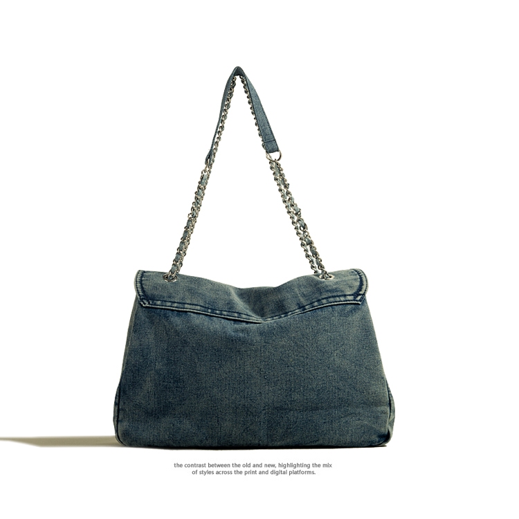 Túi Đeo Chéo Dây Xích Chất Liệu denim Mẫu Mới 2023 Phong Cách muzikai Thời Trang Cho Nữ