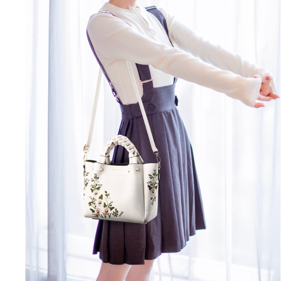 Túi Xách Nữ Thời Trang Mới 2023