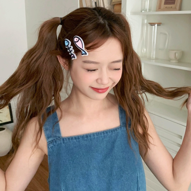 Kẹp Tóc Hình Cá Heo Nhỏ Nhắn Dễ Thương Cho Nữ