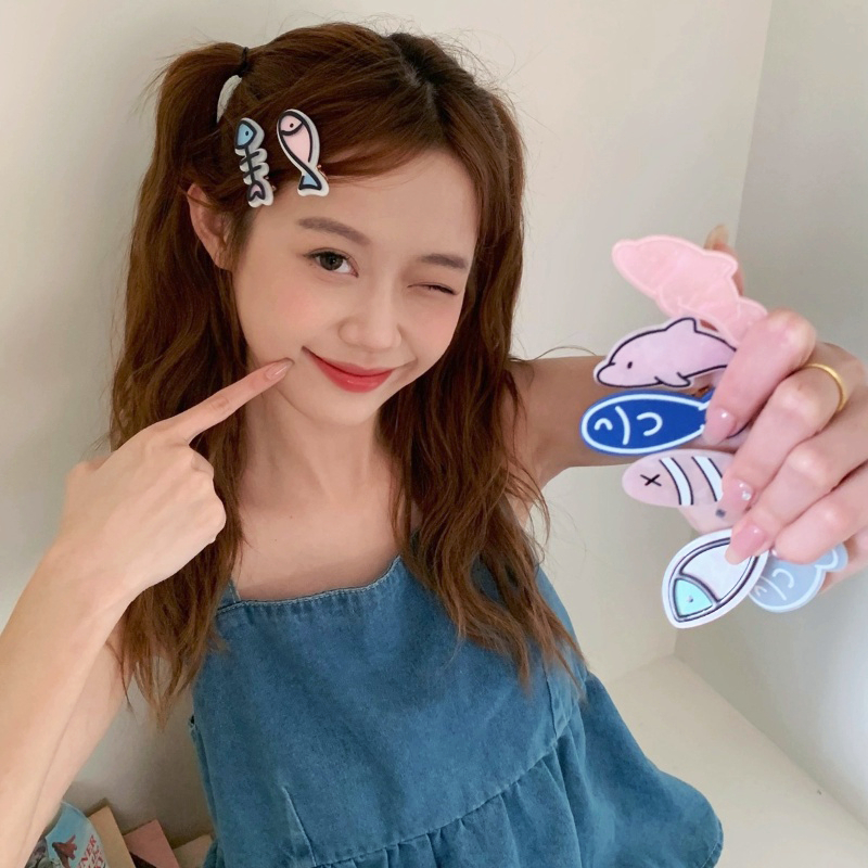 Kẹp Tóc Hình Cá Heo Nhỏ Nhắn Dễ Thương Cho Nữ