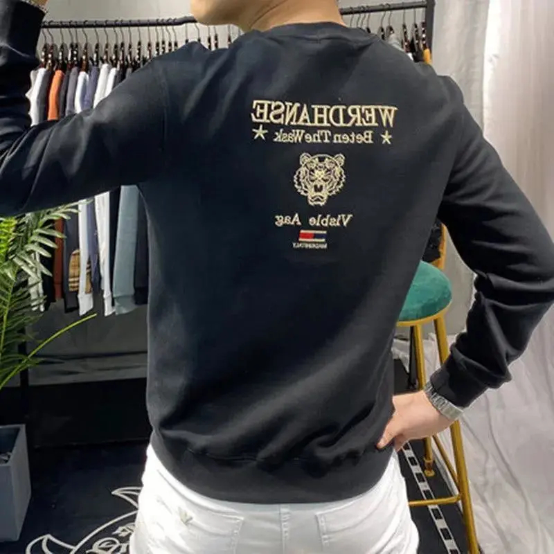 Áo Thun Nam Dài Tay Cổ Tròn In Chữ Đơn Giản Thời Trang Mùa Thu