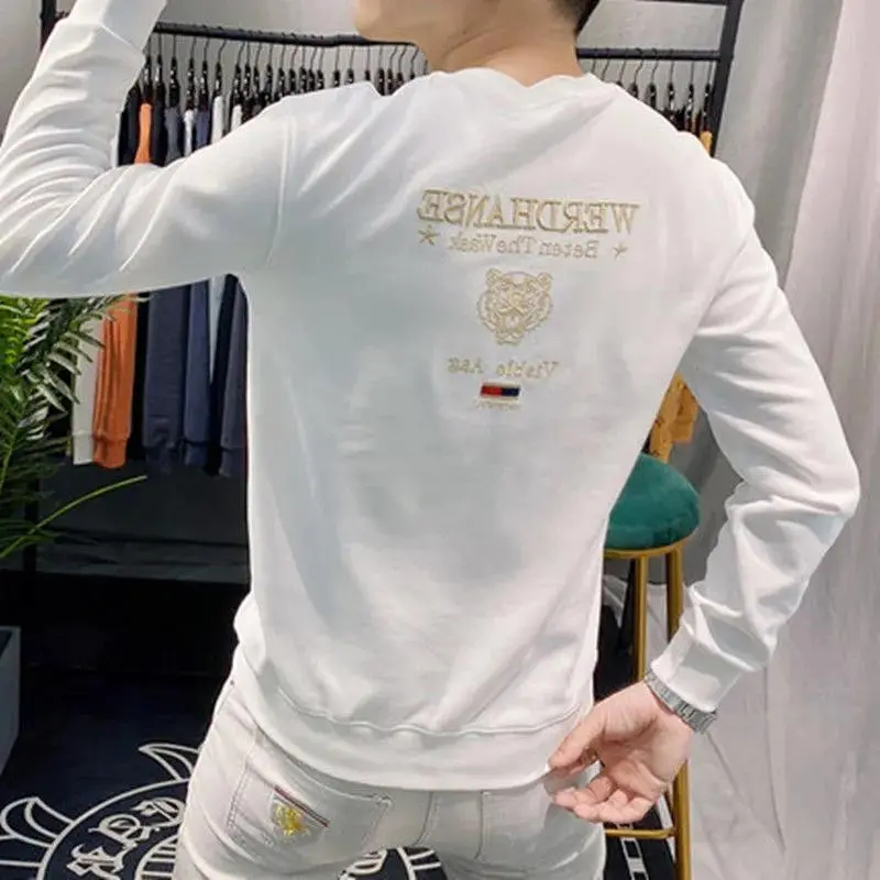 Áo Thun Nam Dài Tay Cổ Tròn In Chữ Đơn Giản Thời Trang Mùa Thu