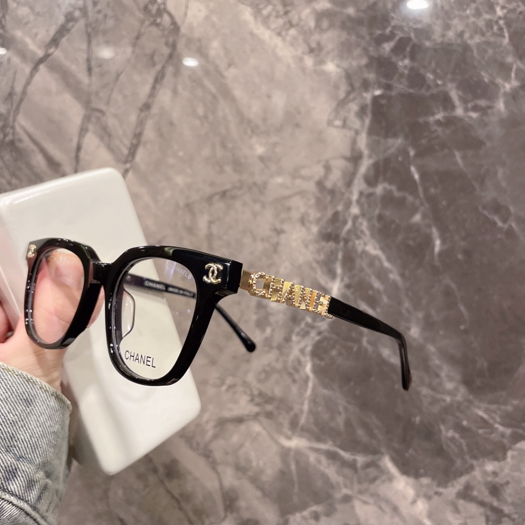 Mắt Kính Quang Học Mới ch0748-2021