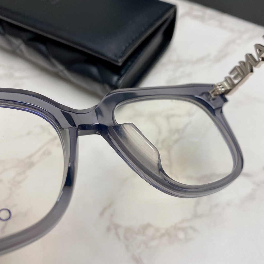 Mắt Kính Quang Học Mới ch0748-2021