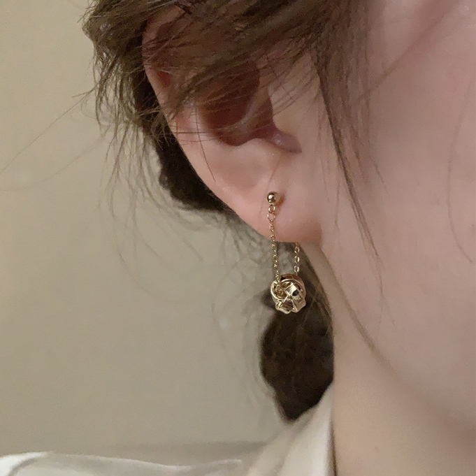 Bông Tai Kim Loại Thắt Nút Phong Cách retro Thời Trang Đơn Giản Dễ Phối Đồ Dành Cho Phụ Nữ Trung Niên