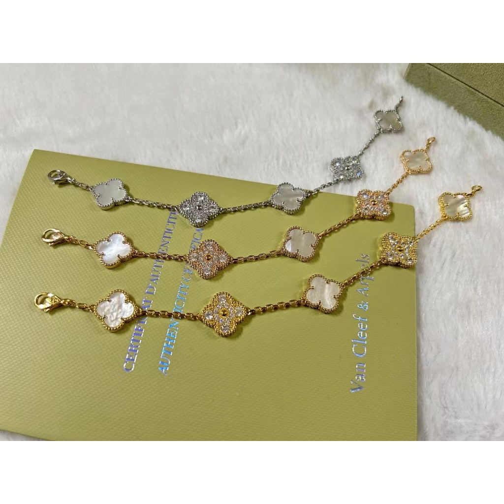 Vòng Tay vca van cleef & arpels Năm Vỏ Sò Trắng