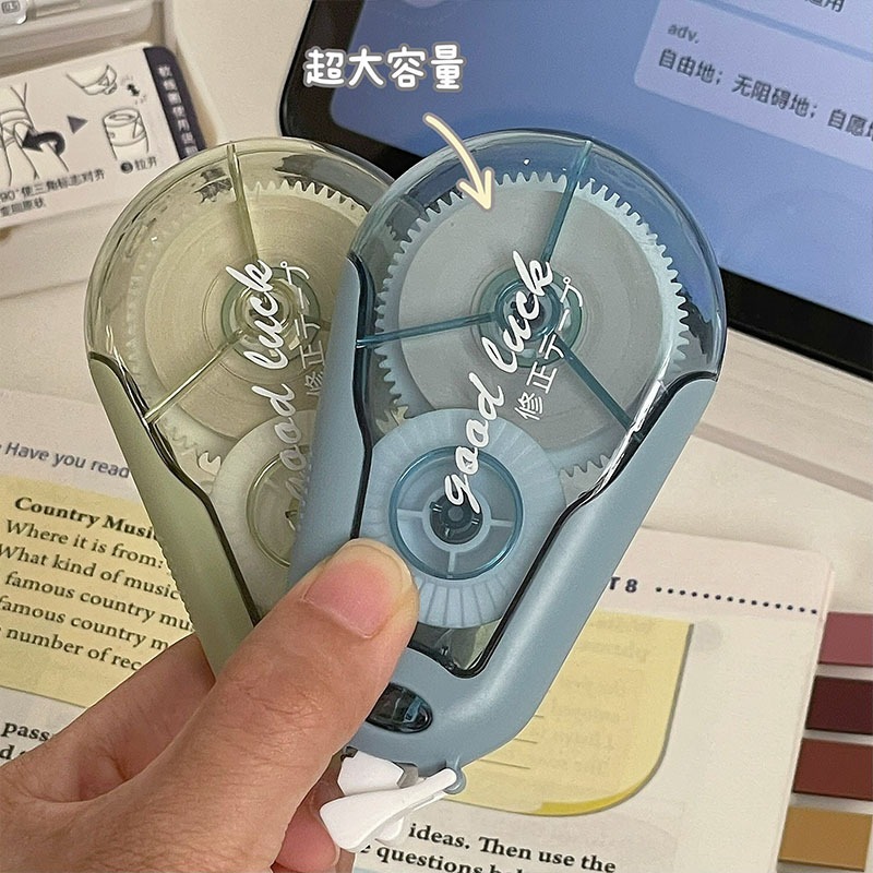 Set 4 Bút Xóa Kéo Lớn Tiện Lợi 20m