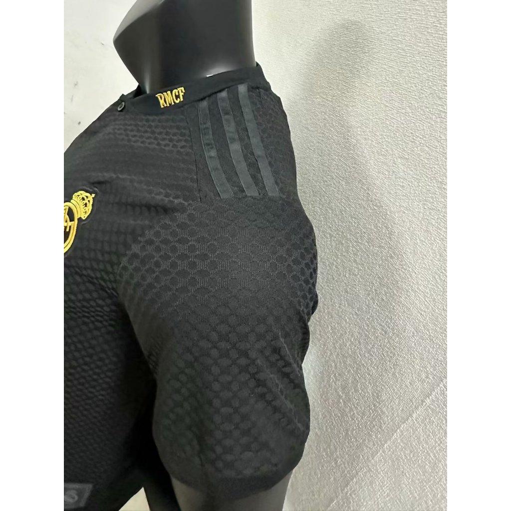 23-24 Real- Mad-rid  Áo bóng đá màu đen Quần áo tập luyện S-2XL * Chất lượng cao * T-shirt