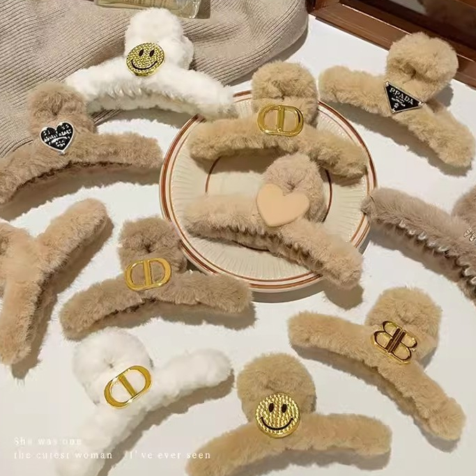 Mh Kẹp Tóc Hình Cá Mập Phủ Lông Đơn Giản Thời Trang Thu Đông Mới Nhất Dành Cho Bạn Nữ 2023