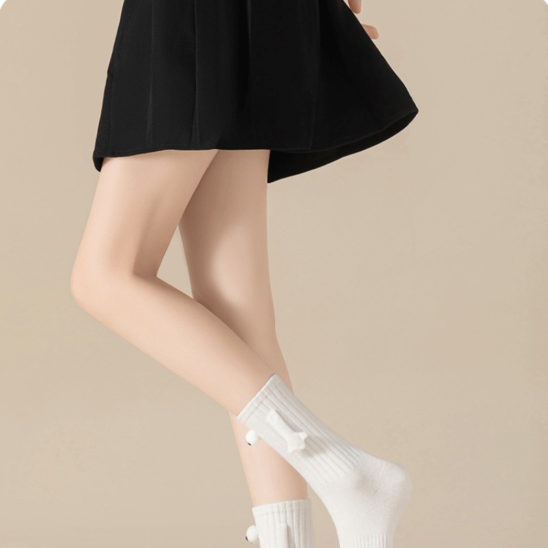 Vớ cotton Mềm Mại Thấm Hút Mồ Hôi Chống Dầu Hình Búp Bê Đôi Mắt To Hoạt Hình Vui Nhộn Cá Tính Thoải Mái