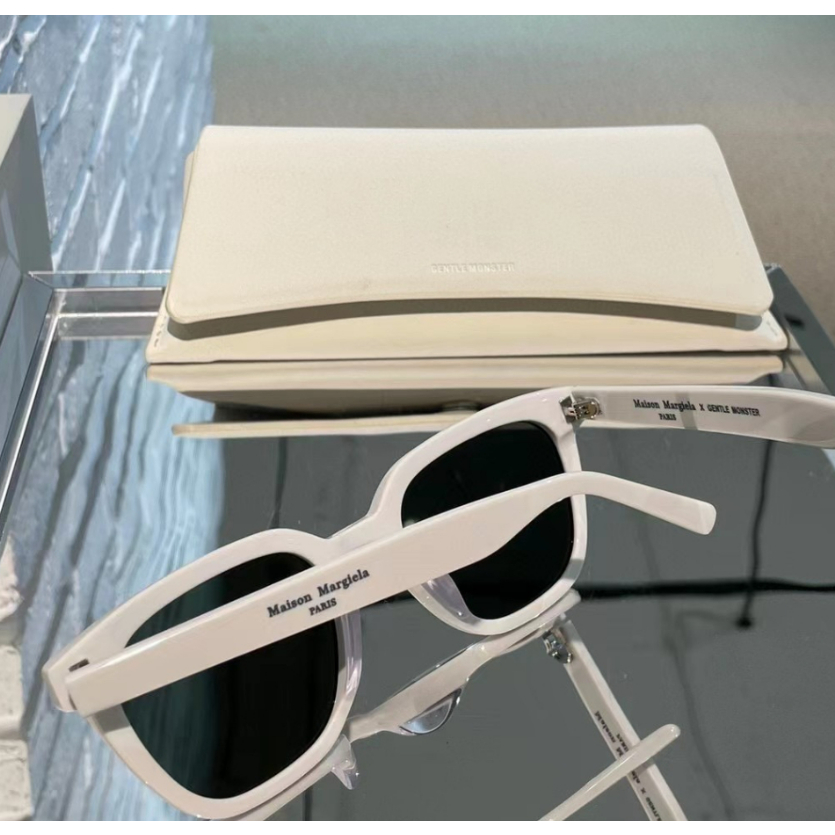 Kính mm007-2023 Mới