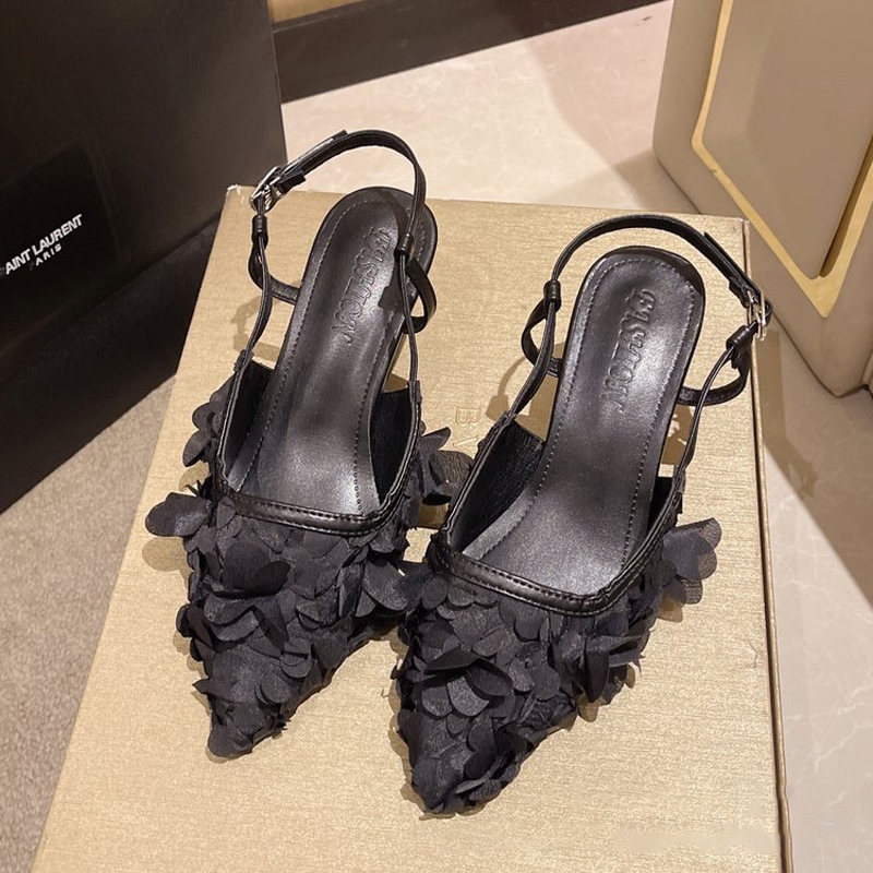 Dép Sandal Mũi Nhọn Đế Bằng Đính Hoa Xinh Xắn Thời Trang Cho Nữ