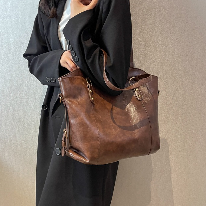 URBAN túi xách nữ túi đeo chéo kẹp nách đeo vai 2023NEW GDJ0CF 36Z230904