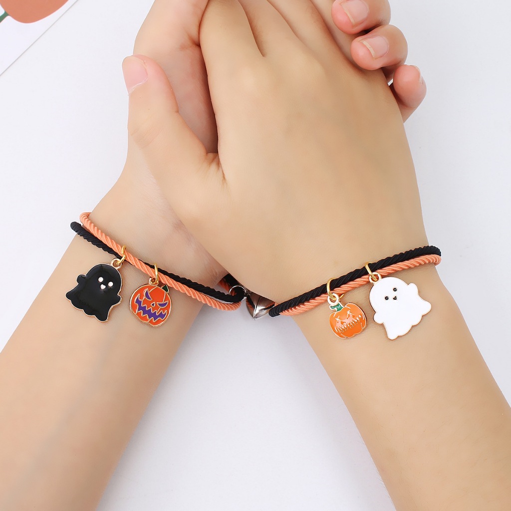 Vòng Tay Nam Châm Mặt Hình Quả Bí Ngô halloween