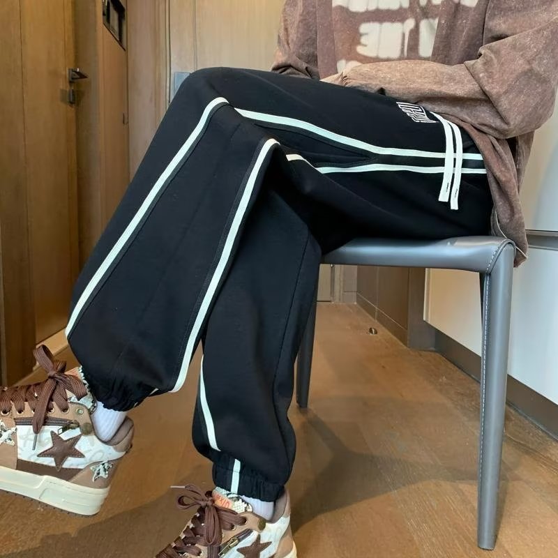 Quần Dài Dáng Rộng Màu Xám Phong Cách hip hop Đường Phố Thời Trang Thu Đông 2023