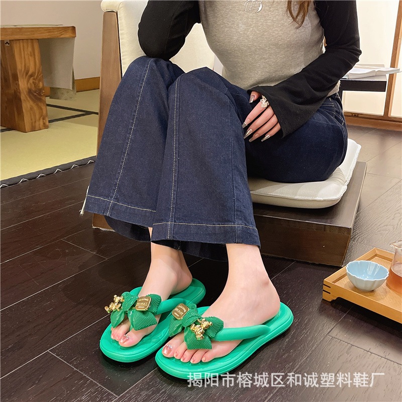 Giày Sandal Bánh Mì Đẹp Thoải Mái Đẹp Mắt Dành Cho Bạn Nữ