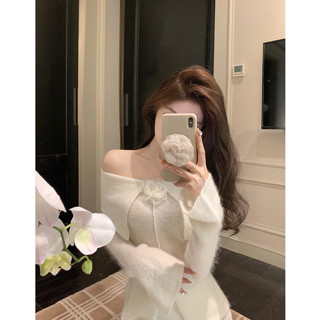 QADCOL Áo sweater Len Lông Cừu Phối Ruy Băng Hoa Ba Chiều Có Thể Tháo Rời Cảm Giác Hoàn Hảo