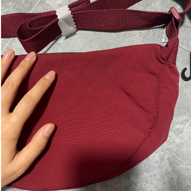 Túi đeo chéo nữ vải canvas Túi đeo chéo nữTúi đeo vai mới của sinh viên Túi bánh bao nylon Túi đeo vai nữ Thời trang túi vải nhỏ