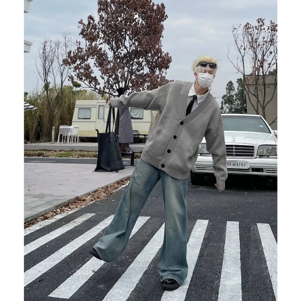 Áo Khoác Cardigan Len Trơn Dáng Rộng Phong Cách Thời Trang Harajuku Nhật Bản Cho Nam Giới Áo Cổ Lọ Nam Áo ThờI Trang Nam Áo Len Form Rộng Áo Len Nam Hàn Quốc Áo Len Xám Áo Len Vintage Áo Len Trơn