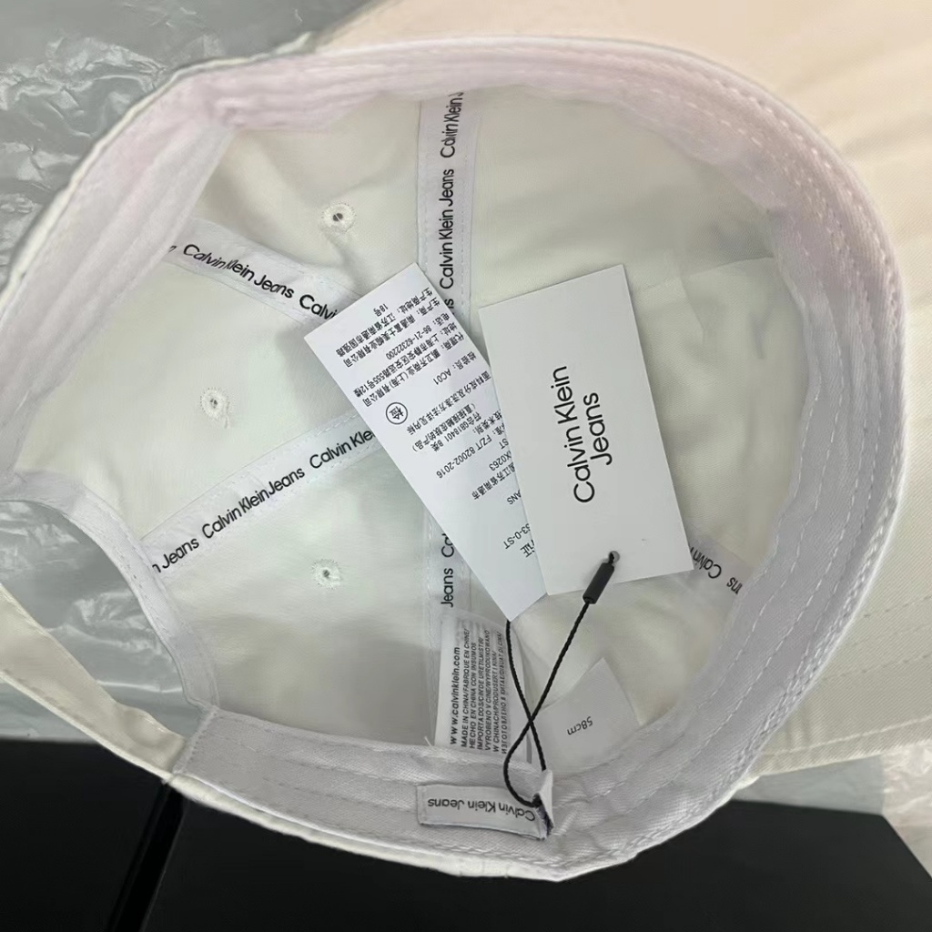 CK blackpink jennie Jisoo BTS Jung kook Mũ Lưỡi Trai Thêu Chữ Thời Trang Cho Cặp Đôi