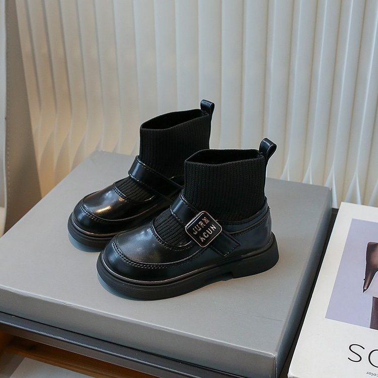 Giày Bốt Mềm Thoải Mái Thời Trang Mùa Đông Cho Bé