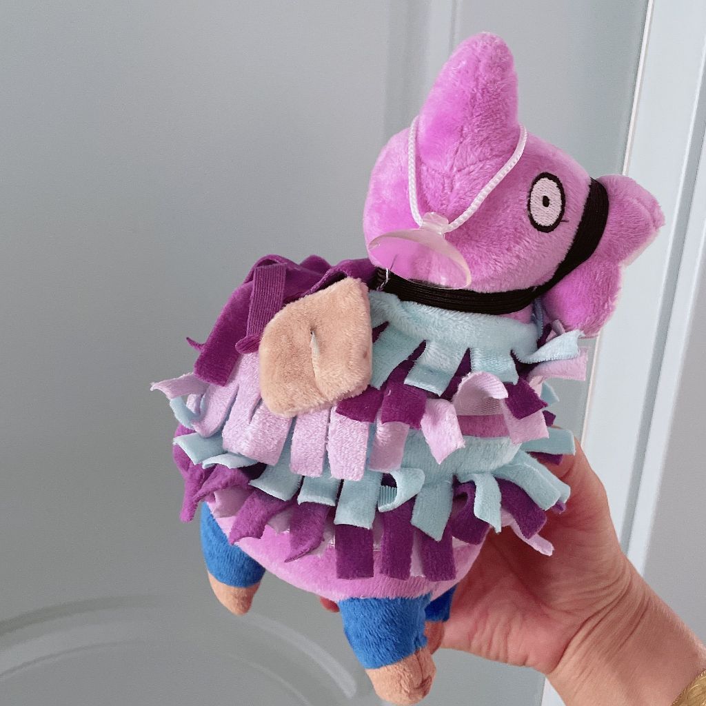 Đồ chơi nhồi bông Hình Lạc Đà alpaca Trong game fortnite 22cm