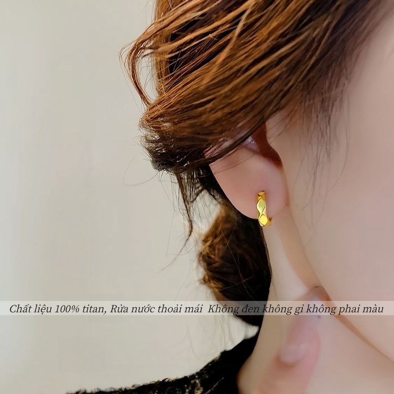 Khuyên tai titan cao cấp không gỉ mạ vàng 24k thiết kế hình tròn nhiều hoạ tiết trẻ trung thanh lịch dành cho nữ