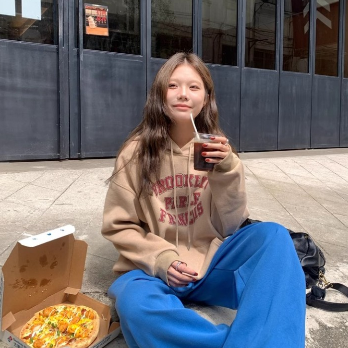 Áo Hoodie Tay Dài In Chữ Thời Trang Mùa Đông