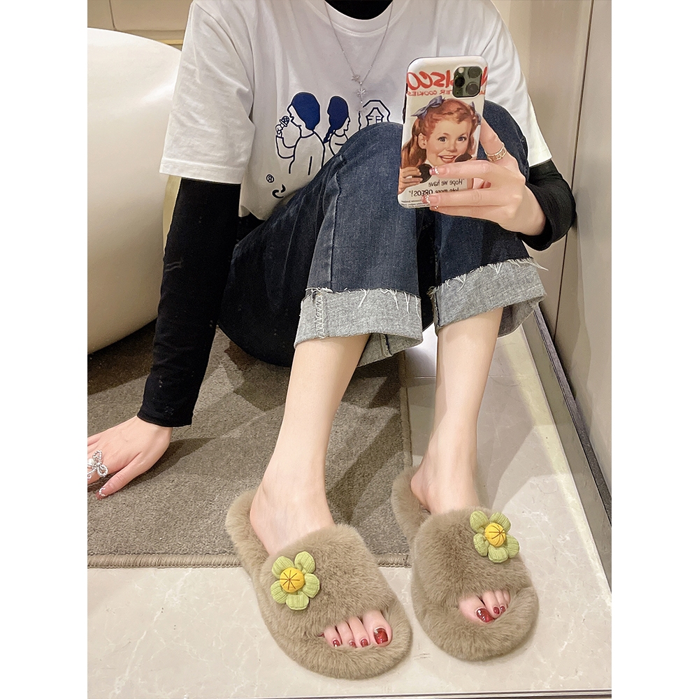 Huaqoo Dép lông nữ đế cao loại đẹp lông mềm mã mới năm 2023 FMR23A0UGG 43Z231025