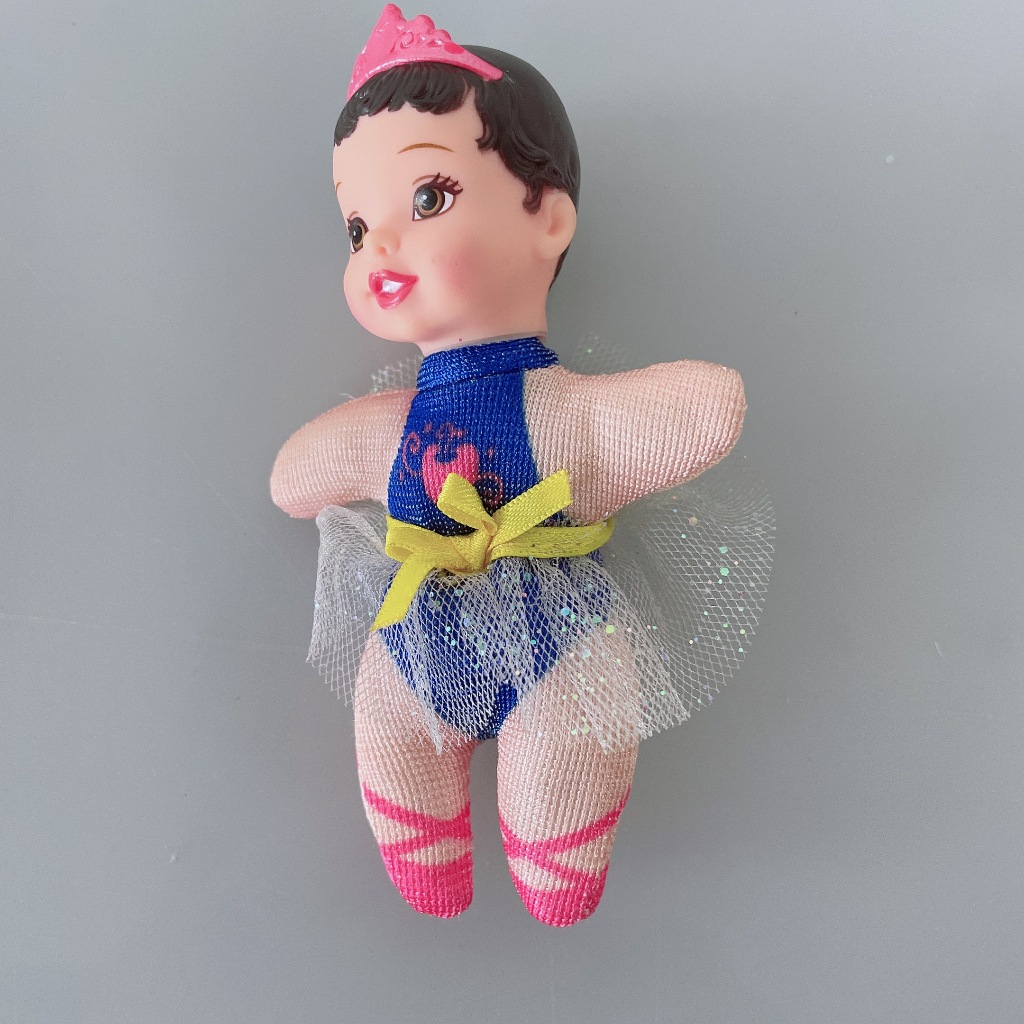Búp Bê barbie 8cm Kèm Váy Và Băng Đô Xinh Xắn