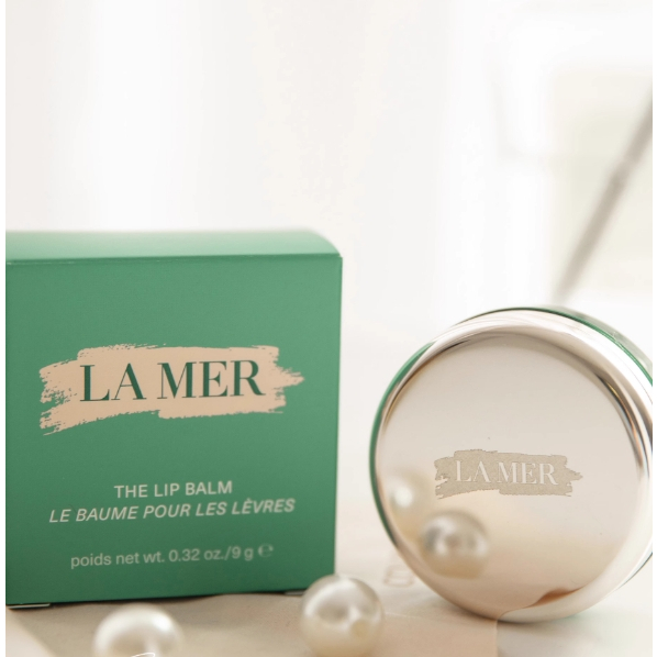 La mer Son Dưỡng Môi Mật Ong Xanh Lam Lam Khắc Phục Da Chết Chống Nứt Nẻ mystery of sea 9g